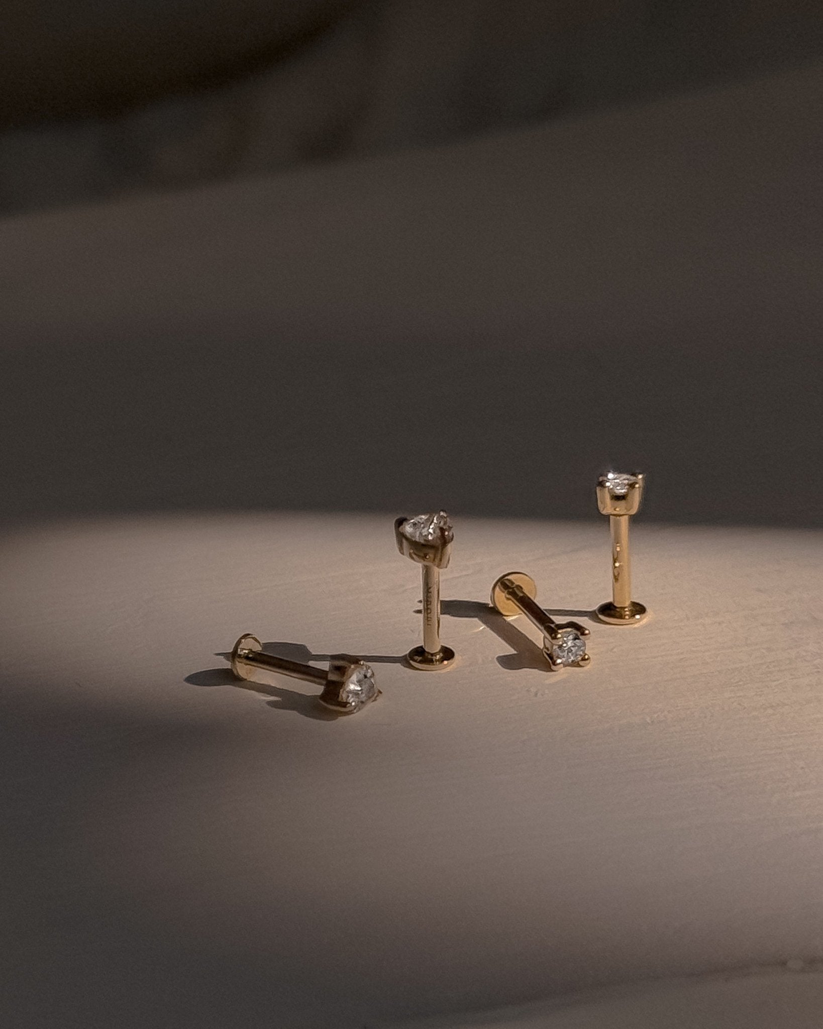 Petit Diamond Cartilage Flatback Stud - Midori Jewelry Co.