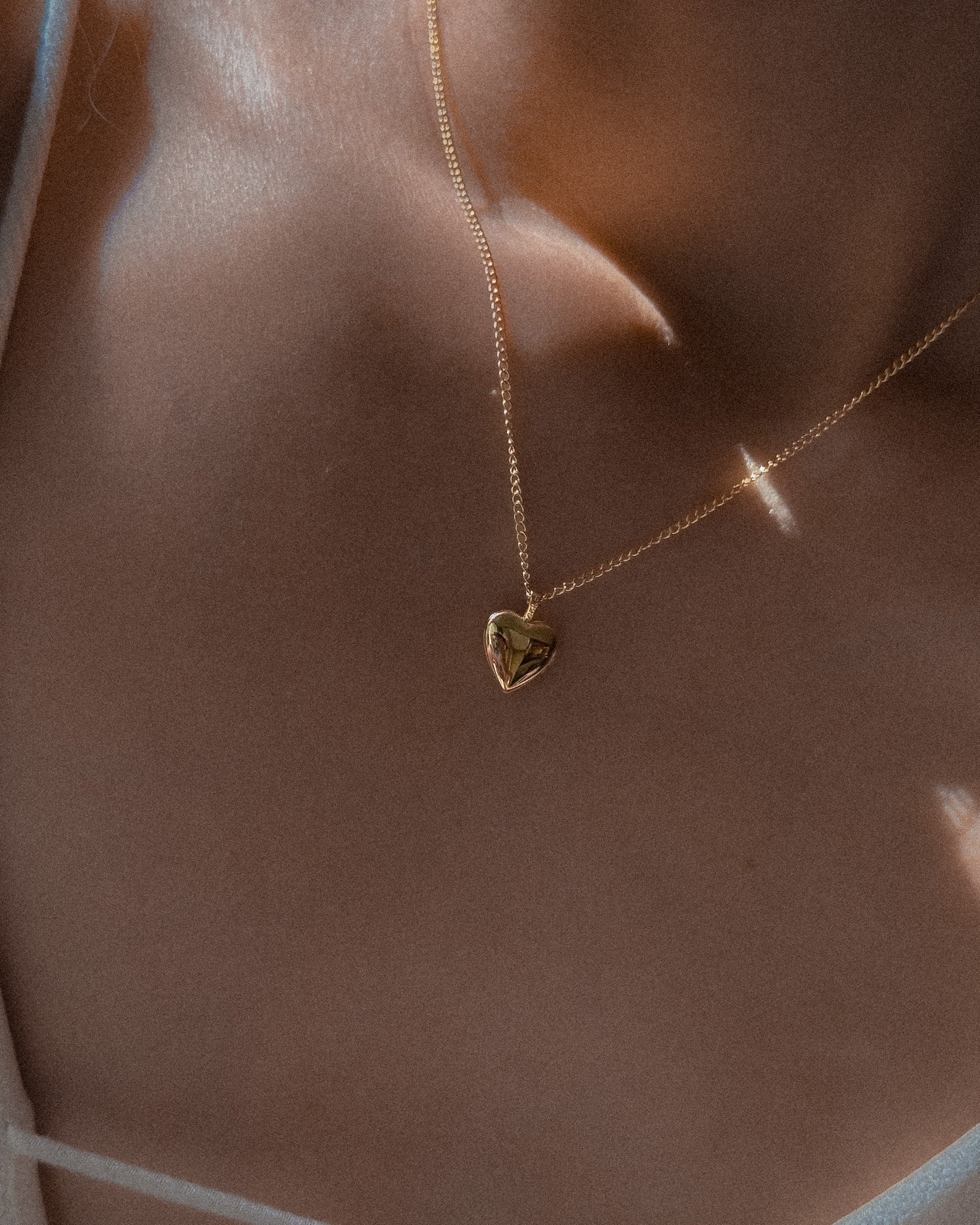 Petit Heart Locket Necklace - Midori Jewelry Co.