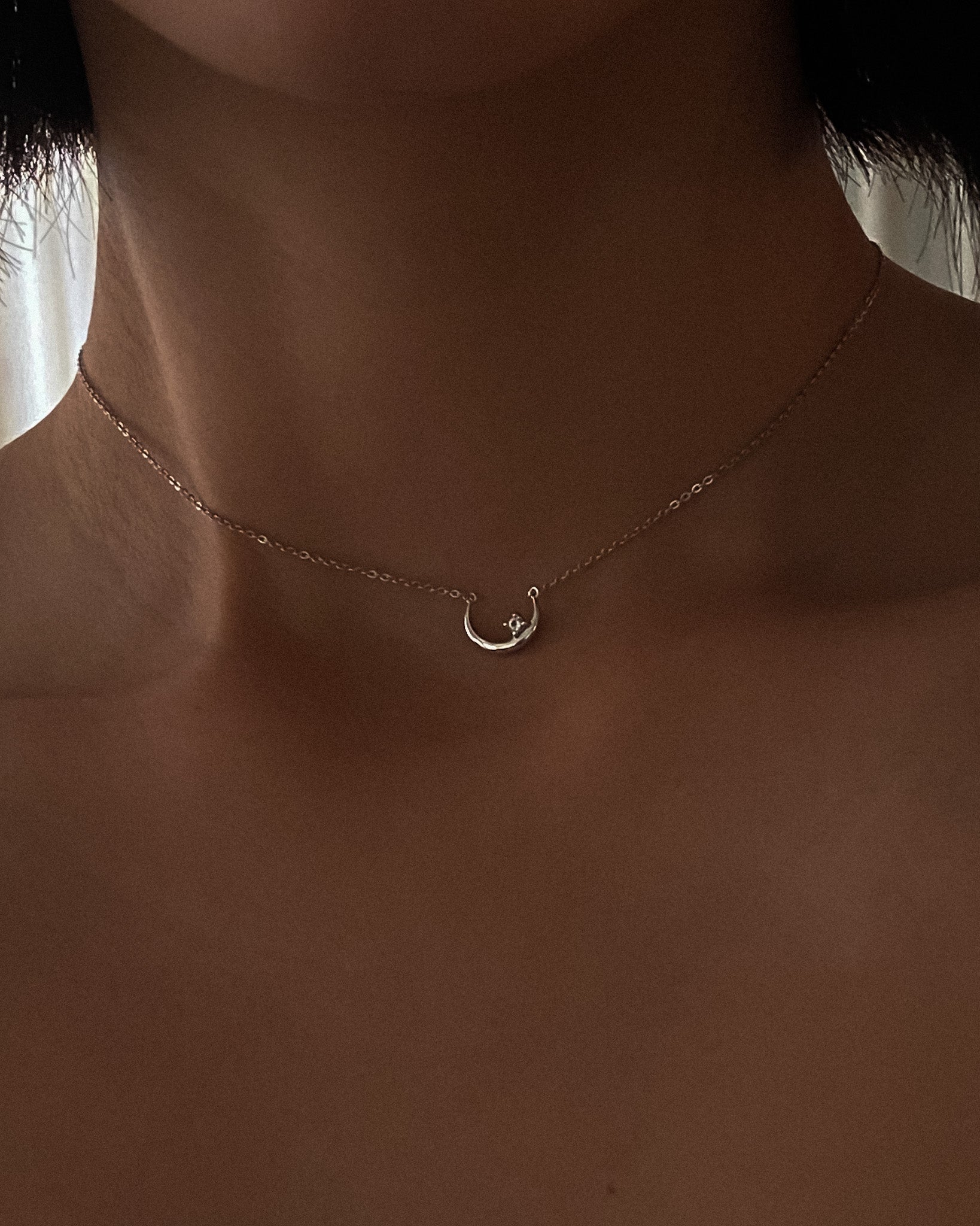 Crescent Moon Choker Necklace / Sterling Silver - Midori Jewelry Co.