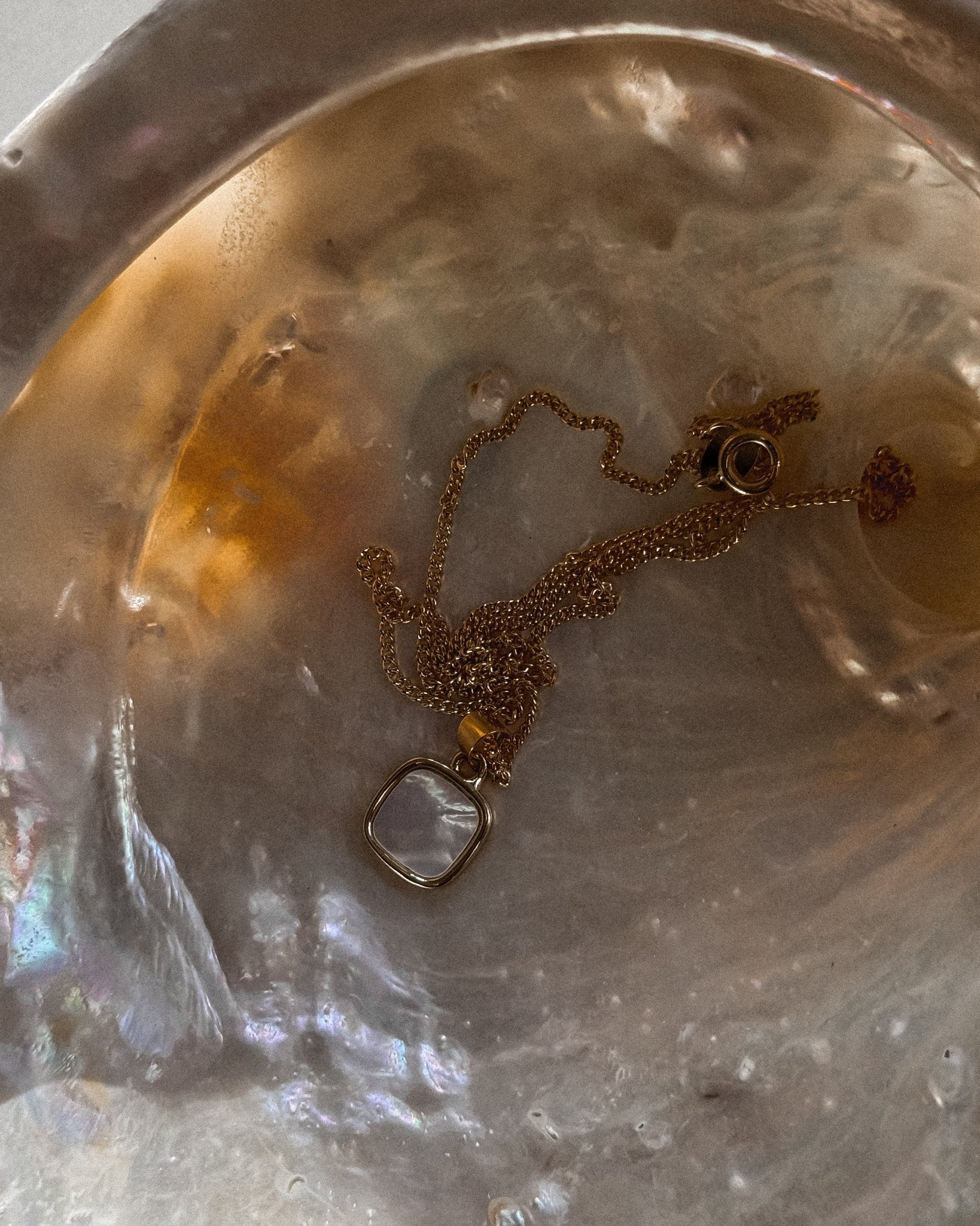 Emma Mother of Pearl Pendant Necklace / Gold-Filled - Midori Jewelry Co.