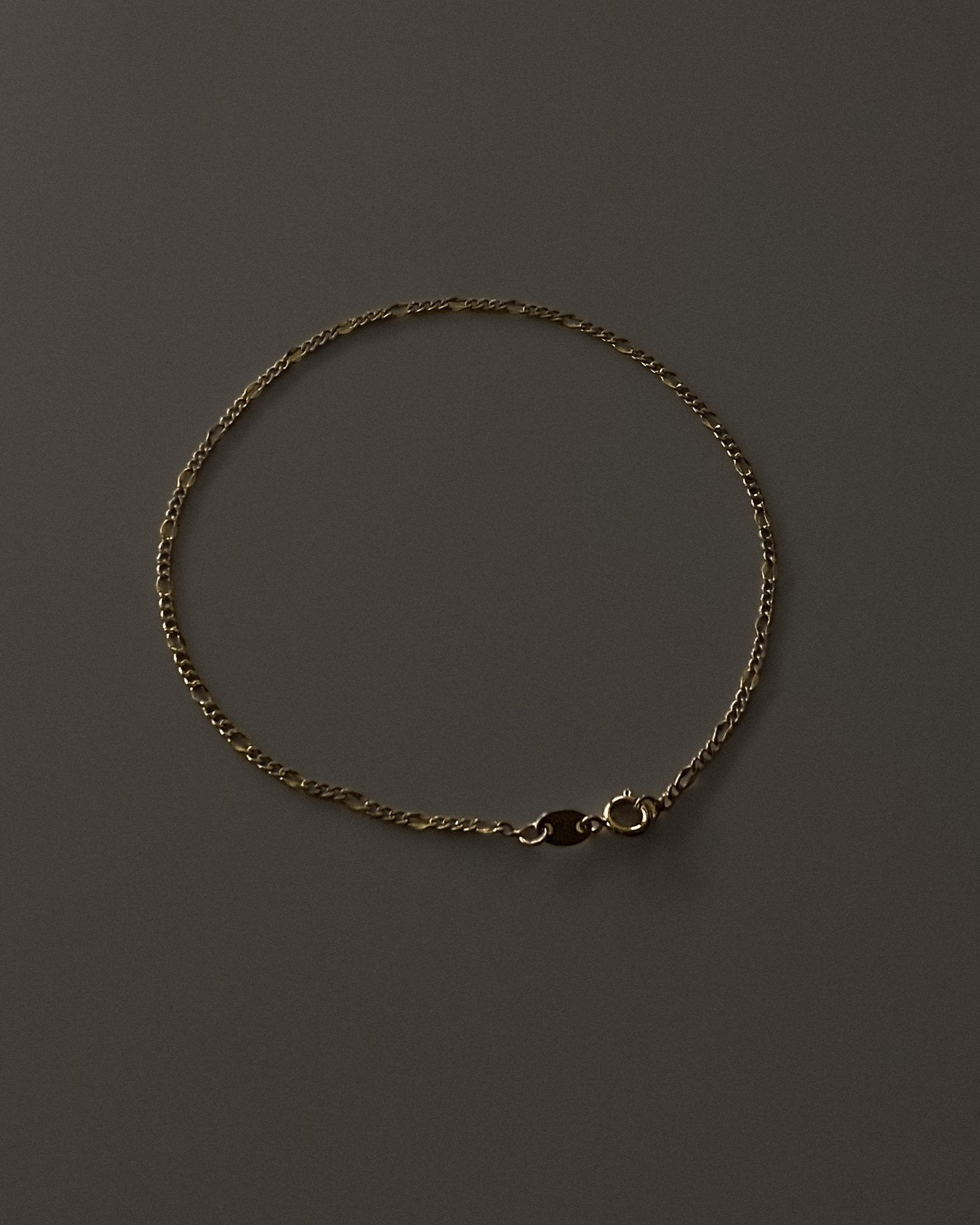 Figaro Chain Anklet / Gold-Filled - Midori Jewelry Co.