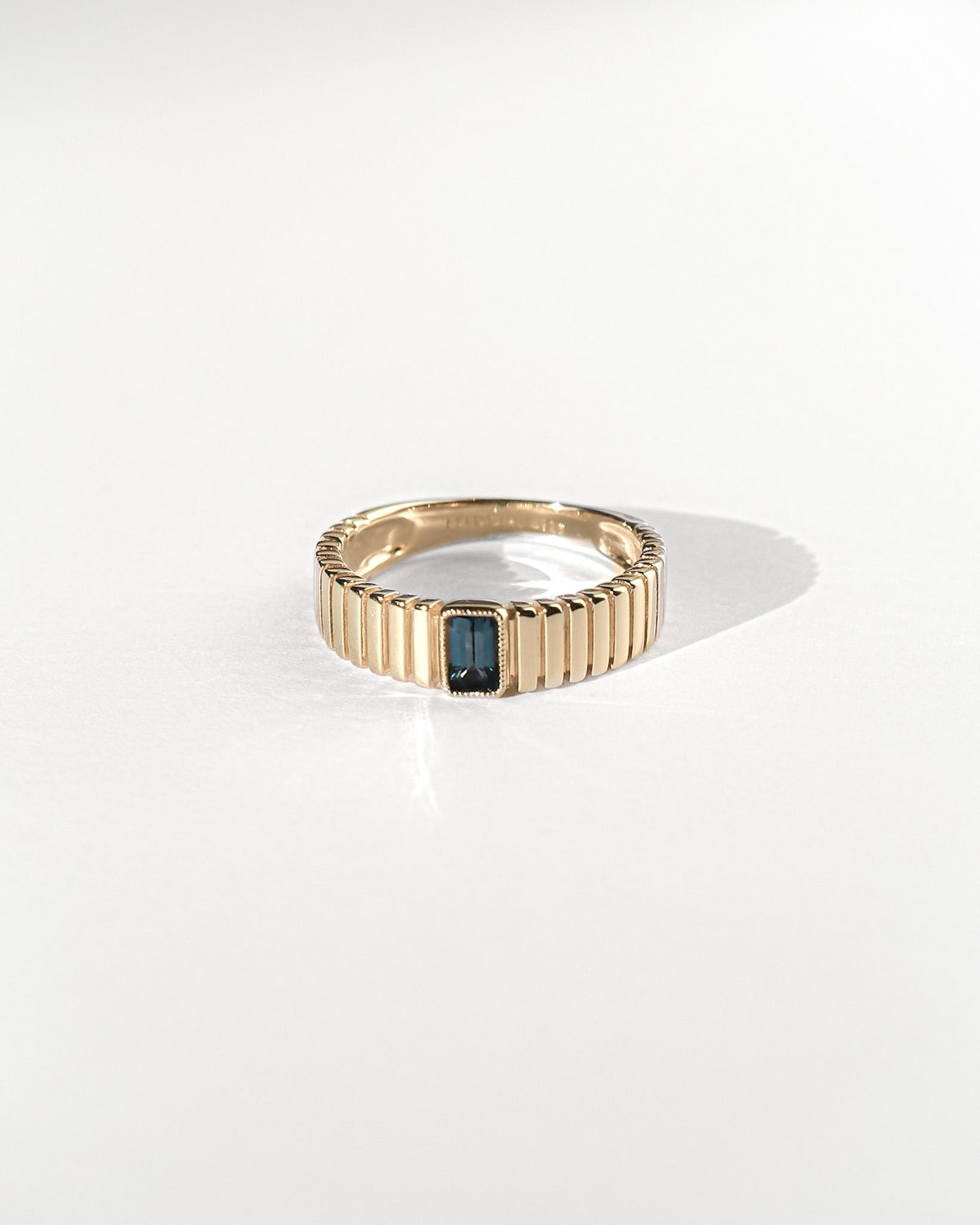 Statement Rings Saturn Ribbed Ring / 9K Solid Gold Midori Jewelry Co.