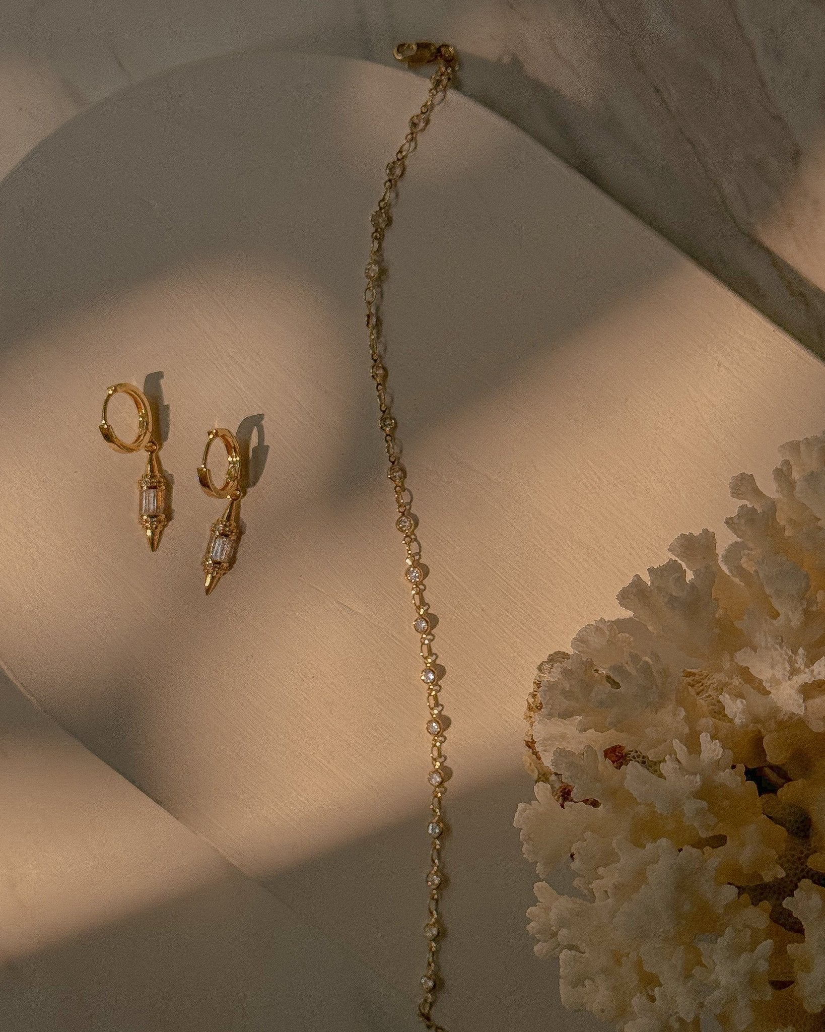 Dahlia Gemstone Choker - Midori Jewelry Co.