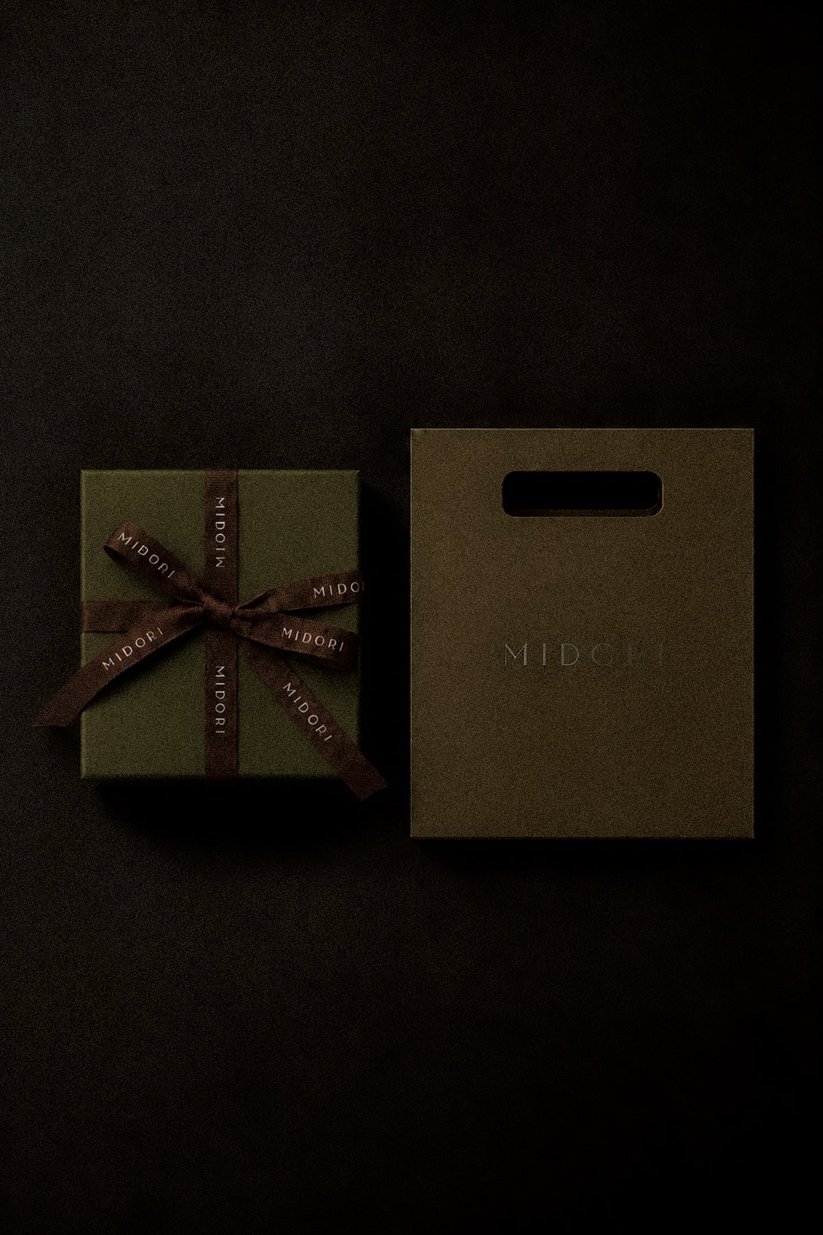 Midori gift box with ribbon and gift bag - Midori Jewelry Co.