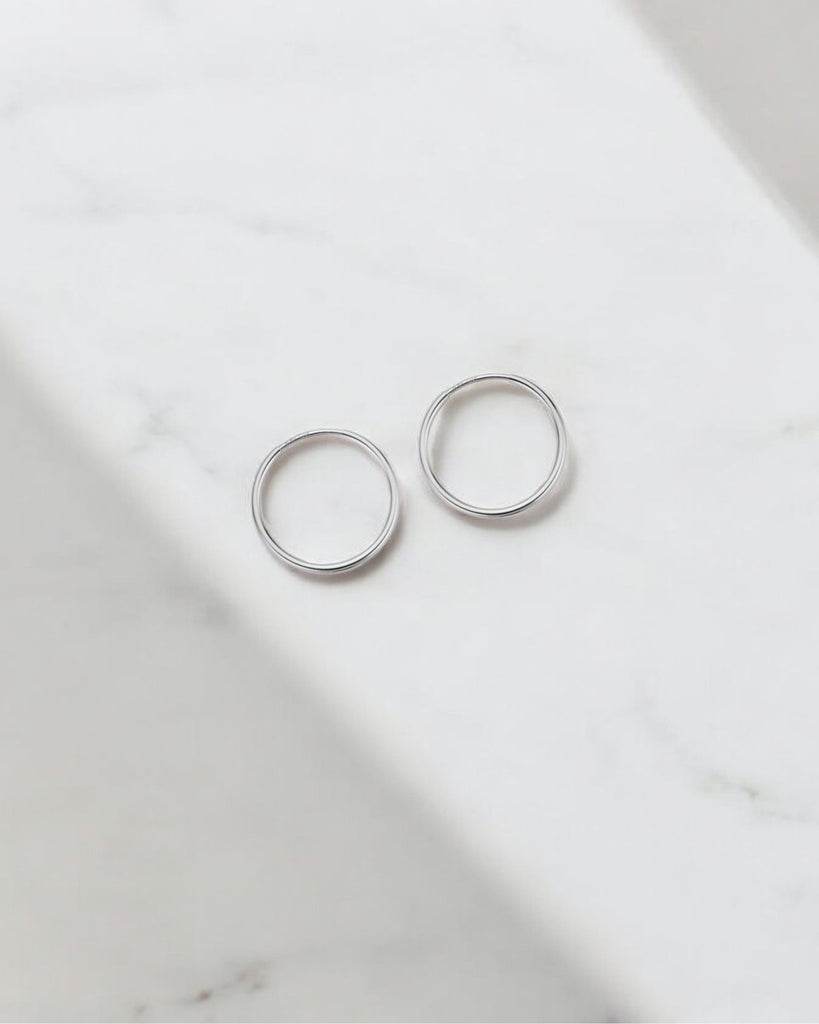 Medium Thin Infinite Hoops in Silver - Midori Jewelry Co.