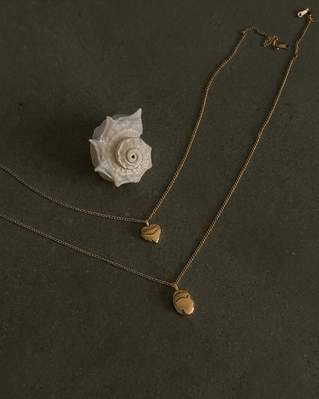 Petit Heart Locket Necklace - Midori Jewelry Co.