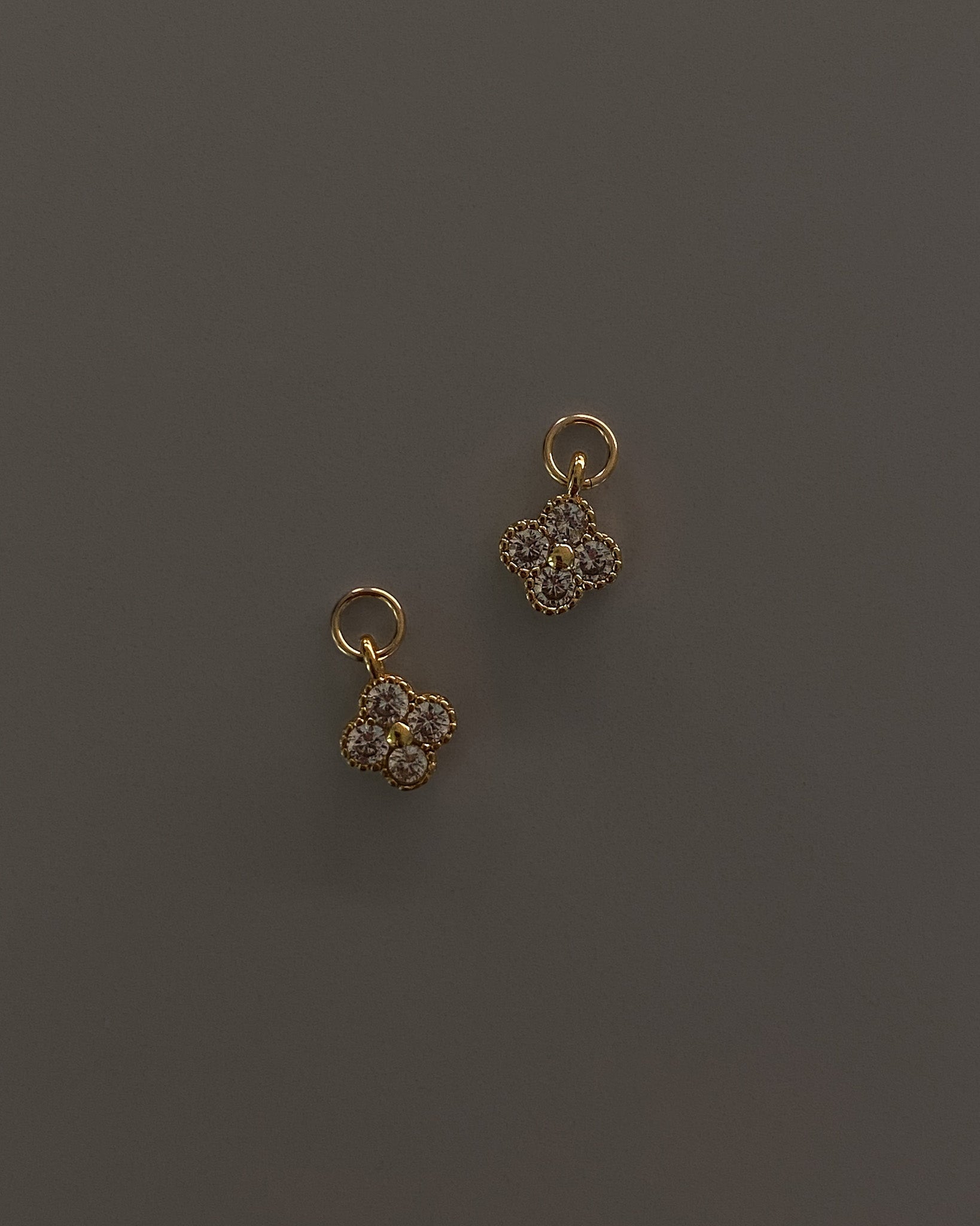 Anemone Charm / Gold-Filled - Midori Jewelry Co.