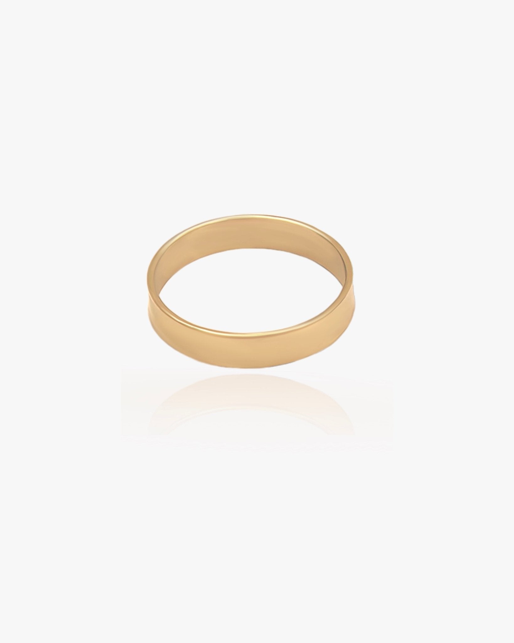 Flat shape Wedding Ring in 18K Gold 2mm wide - A Jewel