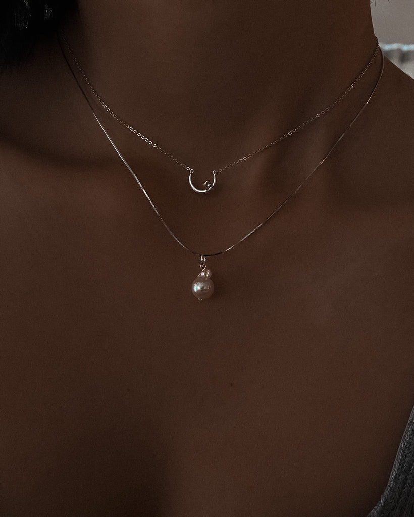 Crescent Moon Choker Necklace / Sterling Silver - Midori Jewelry Co.