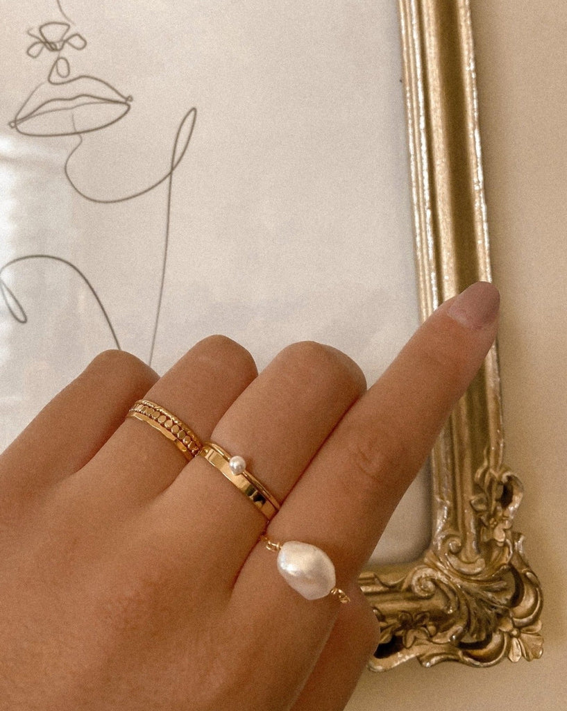 Stacking Rings Dot Stacking Ring / Gold-Filled Midori Jewelry Co.