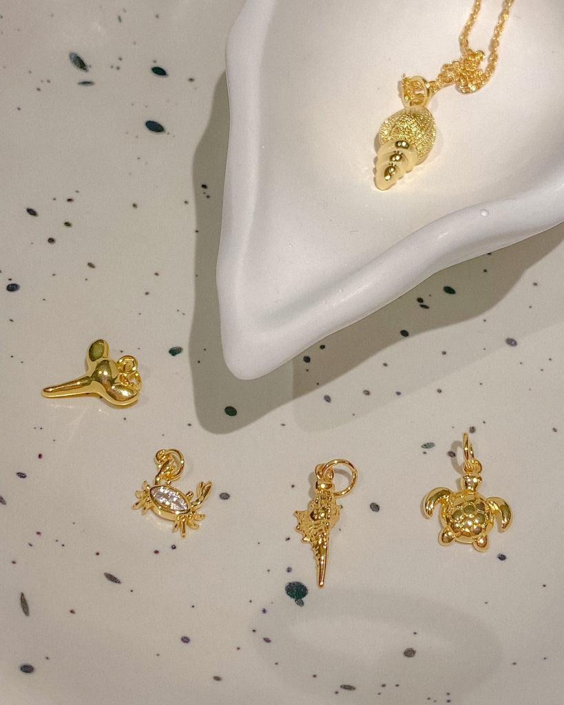 Embellished Crab Charm / Gold-Filled - Midori Jewelry Co.