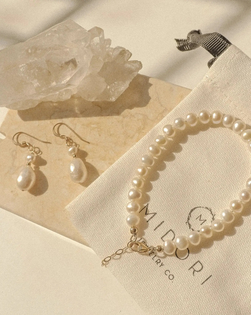 Pearl Earrings Freya Pearl Earrings / Gold-Filled Midori Jewelry Co.